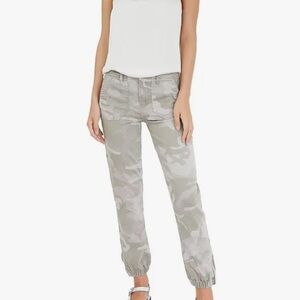Paige Women’s Mayslie Joggers Size 25 Camo